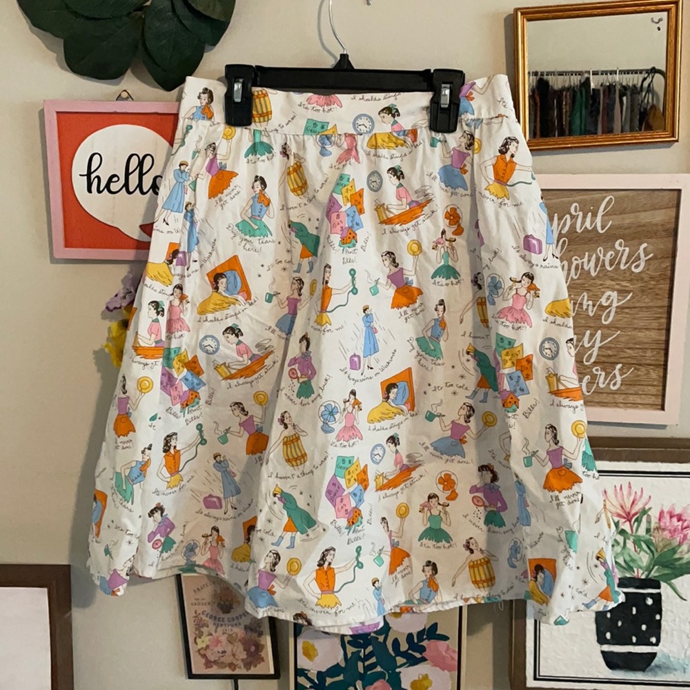 Retrolicuous skirt